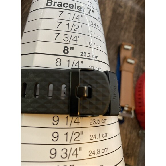 Fitbit Charge Black with 3 Extra Bands Working - Picture 8 of 8